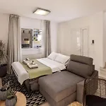 View 6 -fig Tree Bay-jacuzzi-hot Tub プロタラス