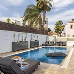 View 6 -fig Tree Bay-jacuzzi-hot Tub * プロタラス