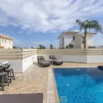 View 6 -fig Tree Bay-jacuzzi-hot Tub プロタラス