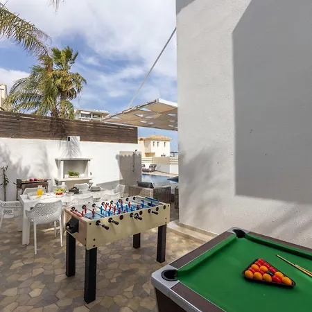 Villa View 6 -fig Tree Bay-jacuzzi-hot Tub