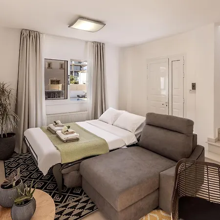 View 6 -fig Tree Bay-jacuzzi-hot Tub Protaras