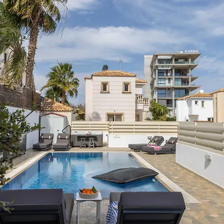 View 6 -fig Tree Bay-jacuzzi-hot Tub * Protaras