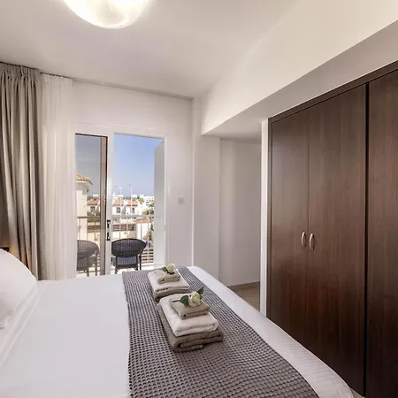 Villa View 6 -fig Tree Bay-jacuzzi-hot Tub *