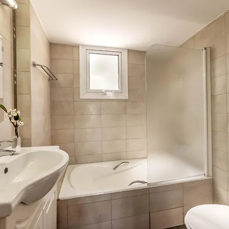 Villa View 6 -fig Tree Bay-jacuzzi-hot Tub *