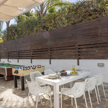 Villa View 6 -fig Tree Bay-jacuzzi-hot Tub