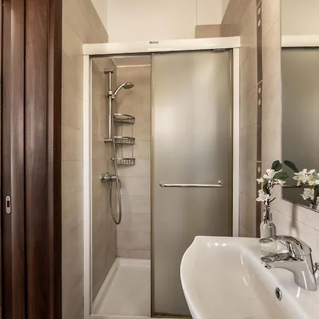 Villa View 6 -fig Tree Bay-jacuzzi-hot Tub