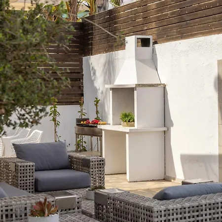 View 6 -fig Tree Bay-jacuzzi-hot Tub Protaras