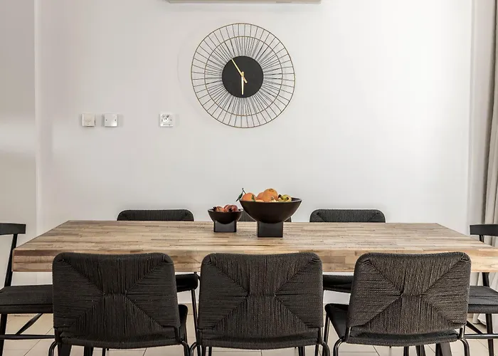 View 6 -fig Tree Bay-jacuzzi-hot Tub * Protaras