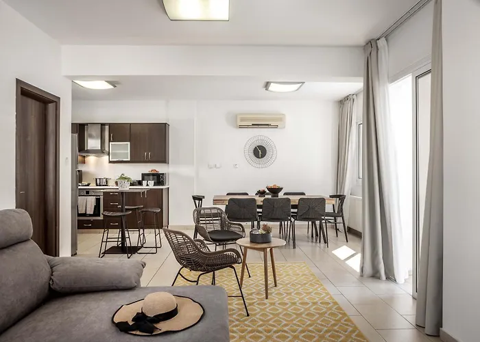 View 6 -fig Tree Bay-jacuzzi-hot Tub Vila *