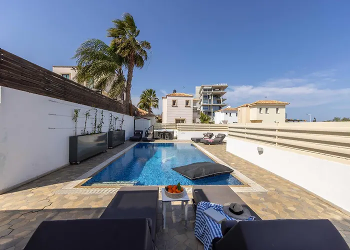 View 6 -fig Tree Bay-jacuzzi-hot Tub * Protaras