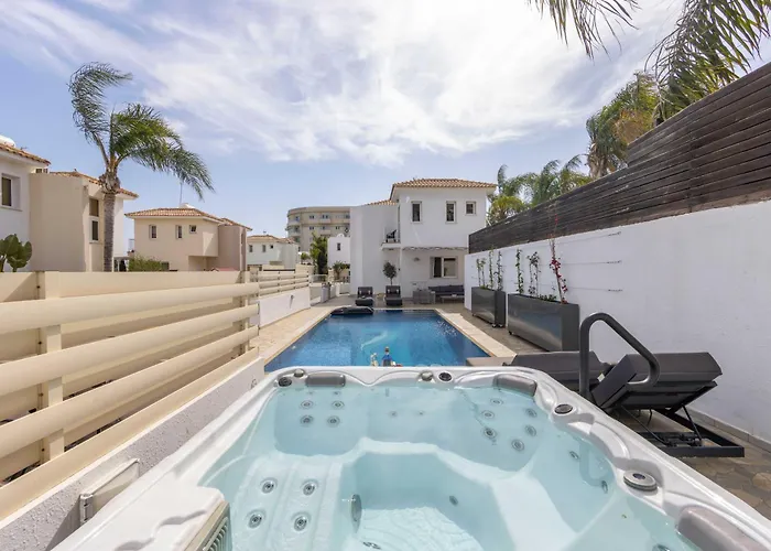 Vila View 6 -fig Tree Bay-jacuzzi-hot Tub